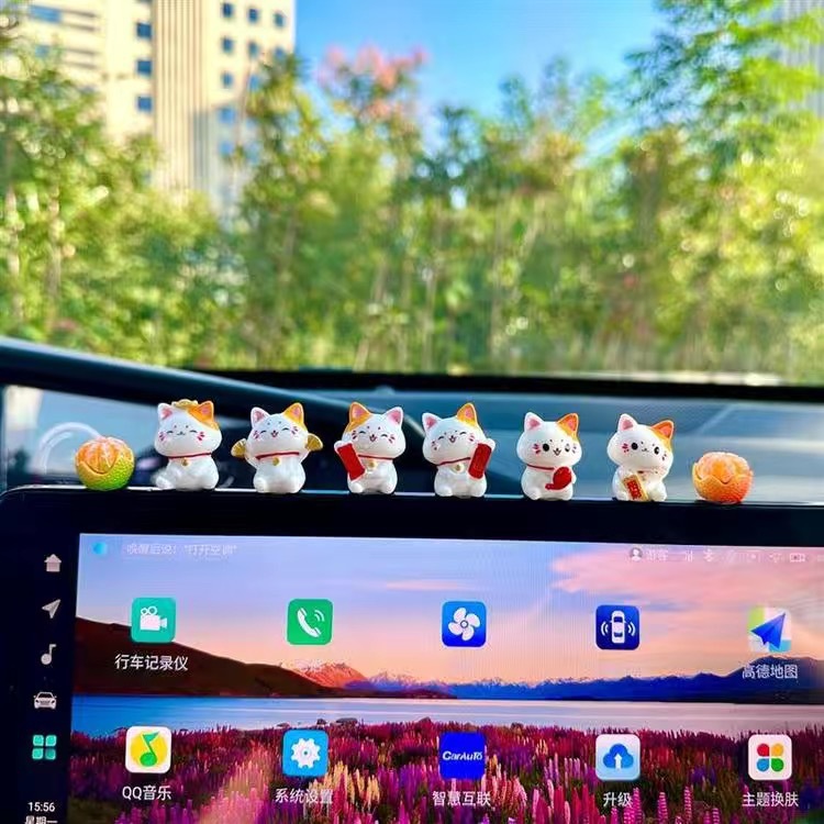 Car Japanese Lucky Cat Ornamen - Interior Design Japan ulasan dan harga